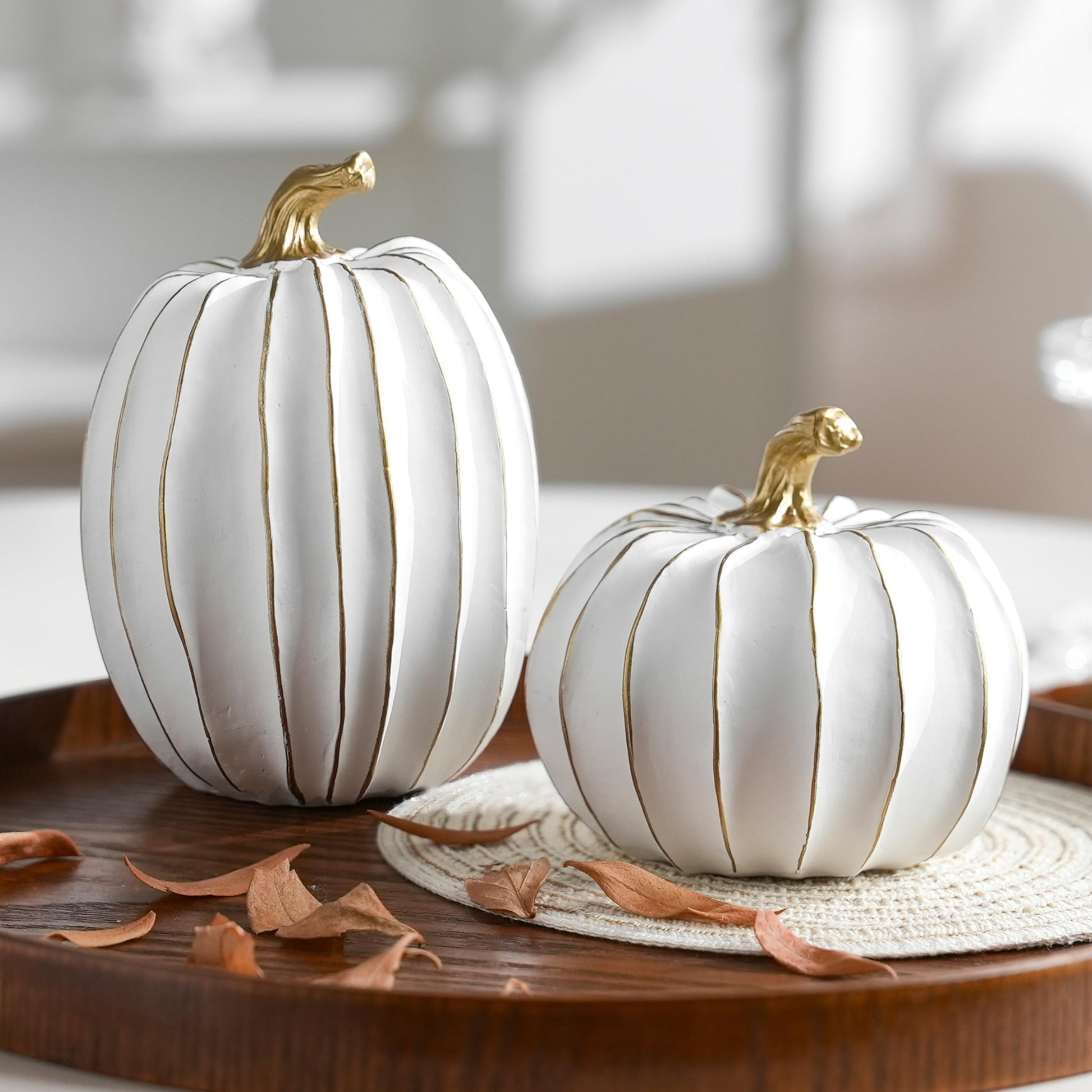 Artificial Pumpkin Decor, Brown and White Decorative Pumpkins, Thanksgiving Resin Pumpkins Figurine Set of 2, Carved Pumpkin Statues for Rustic Fall Tabletop Home Decor, Harvest, Wedding
